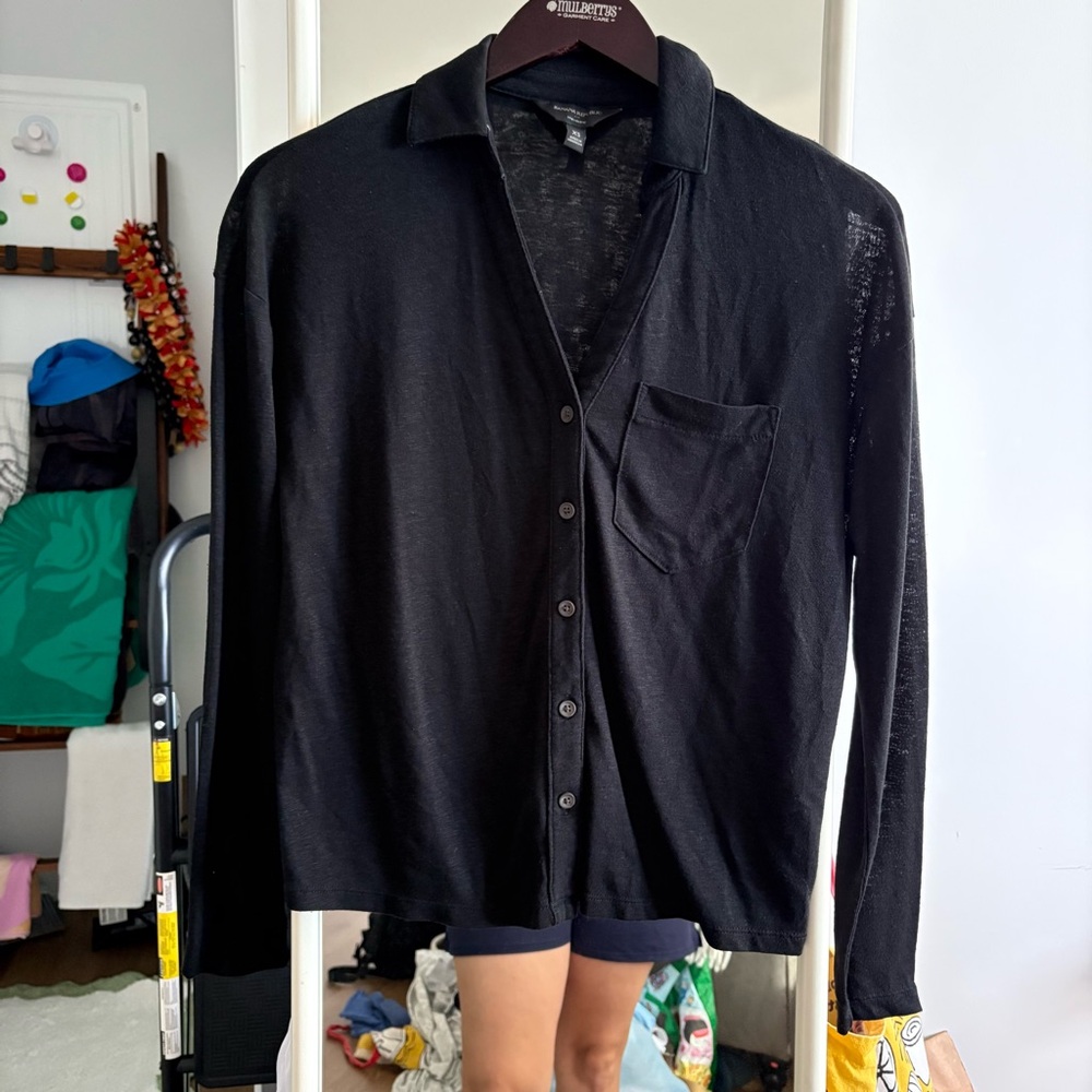 Banana republic linen black Button-Up shirt